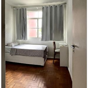 Avenida Paulista - Quarto Solteiro Em Apartamento Compartilhado